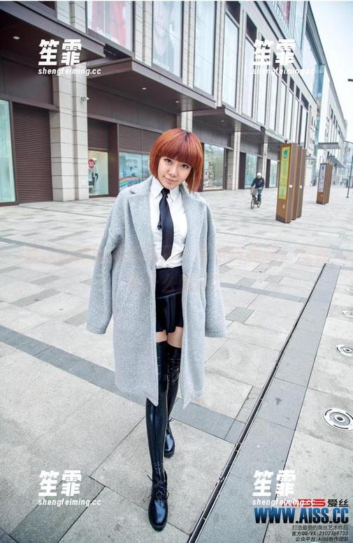 爱丝的探险精选写真：单车与美丝，究竟有什么秘技？