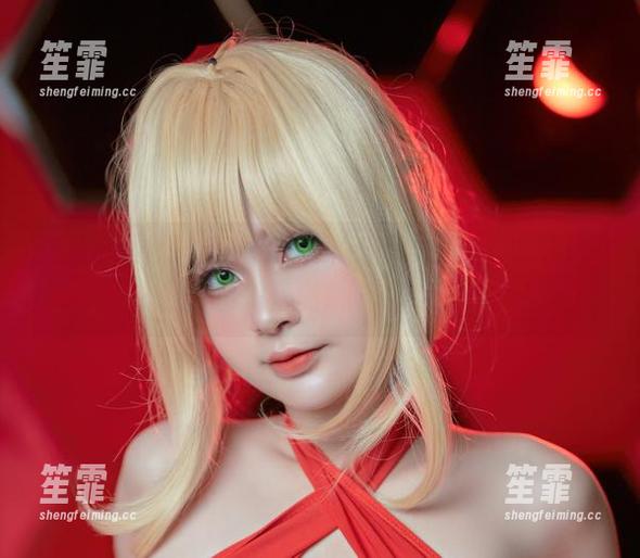 在私房里偶遇Azami的花嫁图包，感觉这是花嫁也是花痴，哈哈！