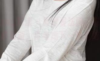 HuaYang花漾 – 夏避暑法则：先看小尤奈的写真更新，再考虑下一步是吃什么！
