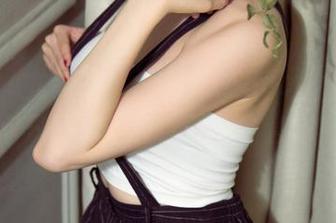 UGirls尤果网 – 面对芝芝Booty，别说你只看了半套，下载全套吧！