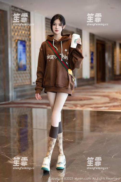 Xiuren秀人网-糯美子MINIbabe Xiuren秀人网 - 新图更新,糯美子MINIbabe的眼镜配置,让人忍不住多看几眼!