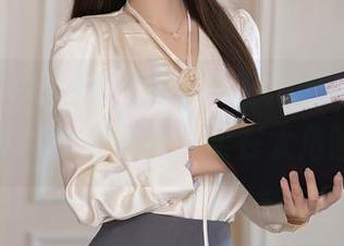 Xiuren秀人网 – 更新一下，麻吉小兔子带来的女神美图，实在太危险！