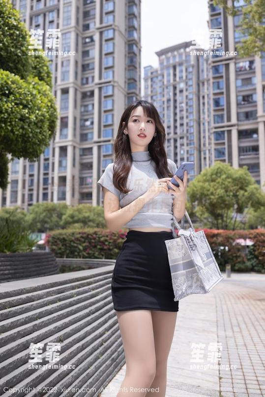 Xiuren秀人网-黄乐然 Xiuren秀人网 - 黄乐然的金色比基尼照片,我只想问,这波操作是向谁致敬啊?