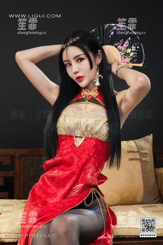 丽柜 - 注意！凌凌的体操服图包最新更新，谁能抵挡这种魅力？
