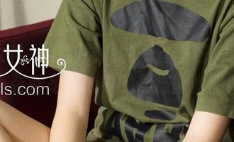 克拉女神 – 看到颖儿的灰丝图包，精选的每一张都是我心中的那抹幽幽暗影！