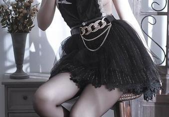 切切celia的写真，KIRIKONIKKEgoddessshadow，阴影缥缈又引人遐想