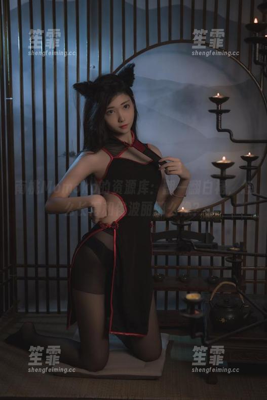 南桃Momoko 南桃Momoko的资源库:翻一翻白裙,怎么长得和绫波丽那么像?