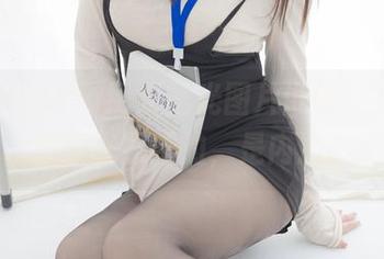 古川kagura用无圣光图片证明：女神不是靠光照耀的，是内涵！