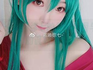 一头雾水：名濑弥七的夏日美图与无圣光的讽刺游戏