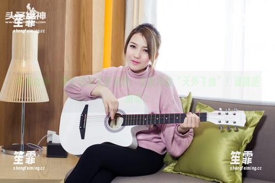 头条女神 - 樊安妮的天使美图，壁纸界的“天外飞仙”！谁能拒绝呢？