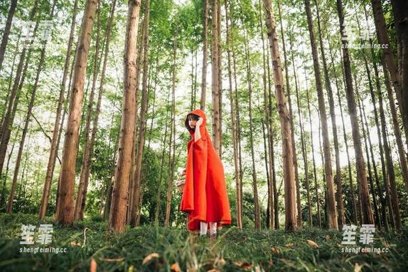 欲哭无泪，奈汐酱Nice的大学生青涩写真，这种福利实在太让人想入非非了！