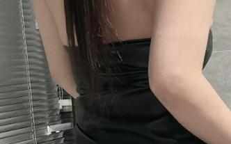 微密圈 – 原图考验：奶雯的九月系列，你觉得她露了好还是坏？饶有趣味！