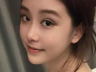 微密圈 – 奶雯的图集分享：姐姐们的纤细与力量都在这里游走