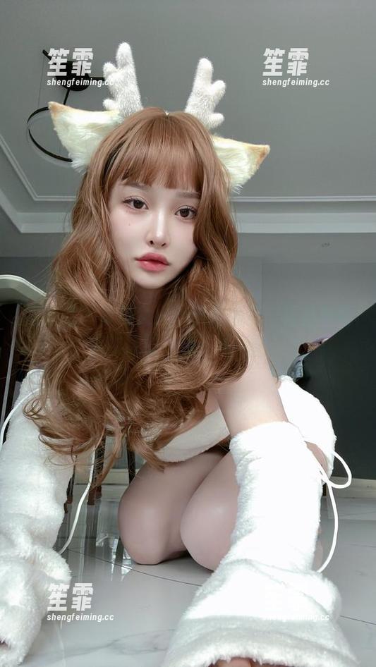 宋昱欣 微密圈 - 玫瑰女人不只是颜值:看看宋昱欣的美图,再谈谈气质!