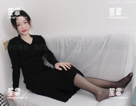 小众视觉-思思姐 小众视觉 - 当思思姐的妹妹变成焦点,呈现她的美图合集,我能说太好了吗?