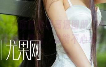 尤果网 – 小欧比基尼高清图册，色彩鲜艳得令人咋舌，谁能不心动？