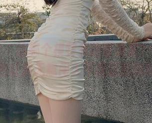 微密圈 – 这哪个模特有这等美足？徐莉芝的图包让我无意闯入不该逗留的地方。
