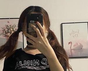 微密圈 – 图片里的提袜少女：黑白时尚，谁说黑白不能很迷人？