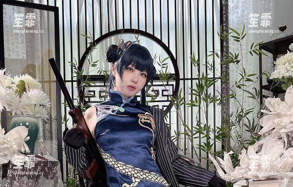 写真私拍：无影喵喵为短裤点赞，听说很随意？