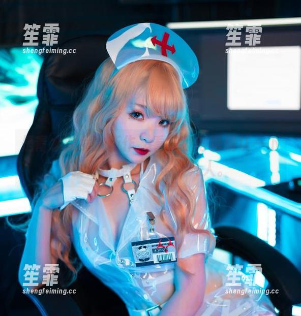是青水的女神新作，看完我得再确认一下我是不是还只是个凡人。