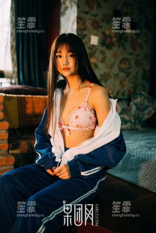 果团网 - 无法抵挡的小九九：精选写真美脚，能否撑起我的审美？