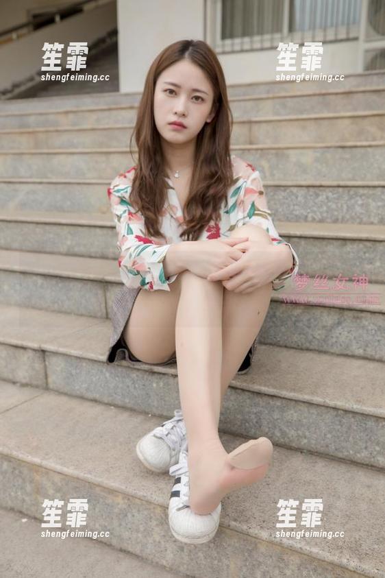 梦丝女神 - 香萱的蕾丝合集，见证那些小细节的温柔与恣意，壁纸也不敢偷懒。