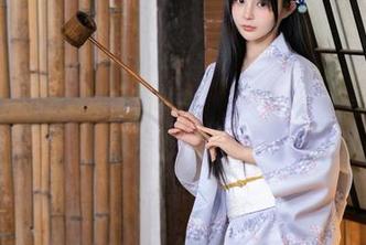 在线收看樱井宁宁的蕾丝女仆，突发奇想：这装扮咱们平常上班能不能用一下？