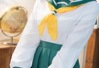 清水由乃在线键入：穿上这英仙座护士服，偶尔也想多做点啥呢？