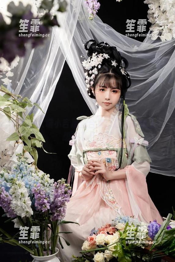爆机少女喵小吉 爆机少女喵小吉黑丝合集:这姿态真让人想多看几遍啊