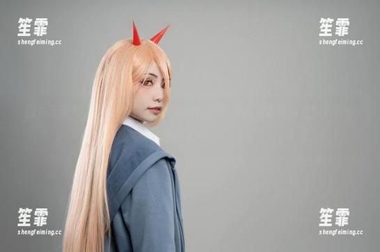 图片流转间，黑呆的“爆机少女喵小吉”到底有啥吸引力？下载一波试试吧。