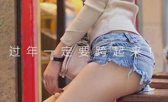 爱尤物 – 美图中的小苑嫣，瑜伽不只是运动，还有她的不经意间的小心思呢