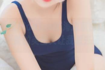 每次猫君君MaoJun的海边照都让我沉迷，这波更新的美图又让我想去旅行了！