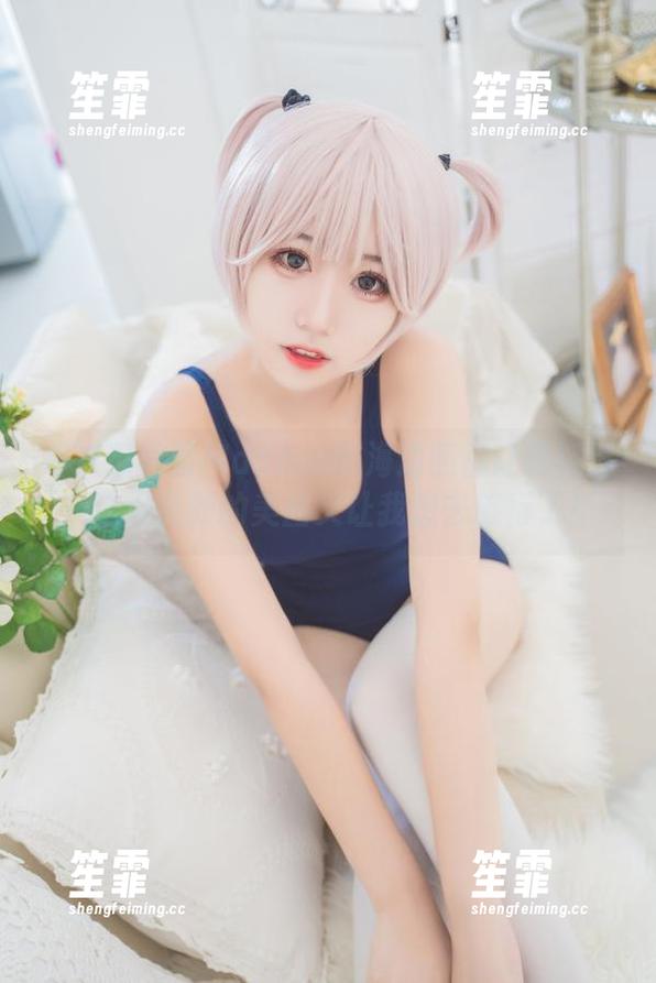 猫君君MaoJun 每次猫君君MaoJun的海边照都让我沉迷,这波更新的美图又让我想去旅行了!