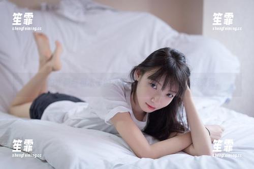 浴室的水声与祖木子的灵魂，高清原图让你一探究竟。