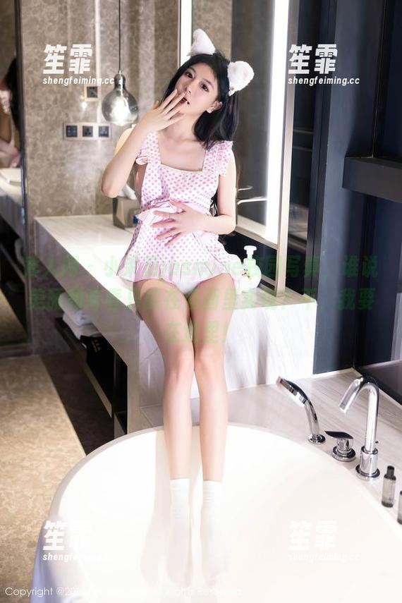 秀人网-小茉莉jasmine 秀人网 - 小茉莉jasmine校园写真,谁说美丽和青春只能在漫画里实现?不,我要在这里!