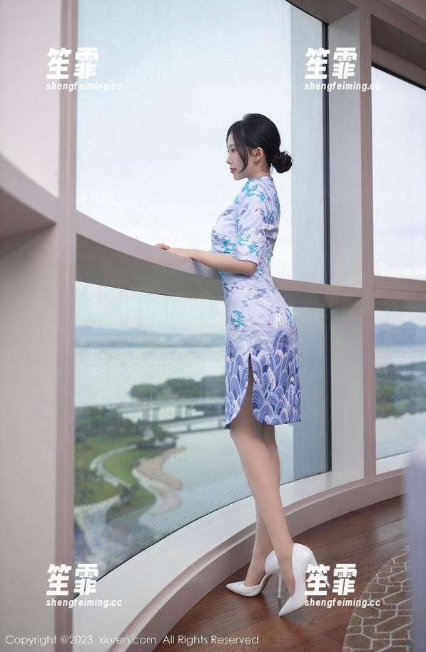 秀人网-尤Una娜 秀人网 - 尤Una娜的皮衣写真,就是这么敢、这么辣!