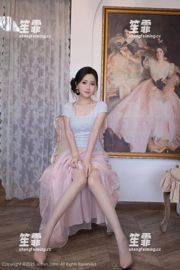 秀人网 - 杨晨晨sugar的礼服没圣光，却有一股“我就是要惊艳你的气场”！