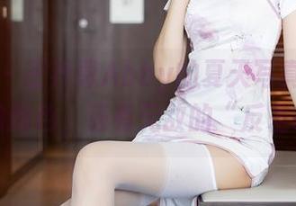 秀人网 – 王乔恩Abby的夏天写真，除了带感的颜色，还有无敌的“反差萌”！