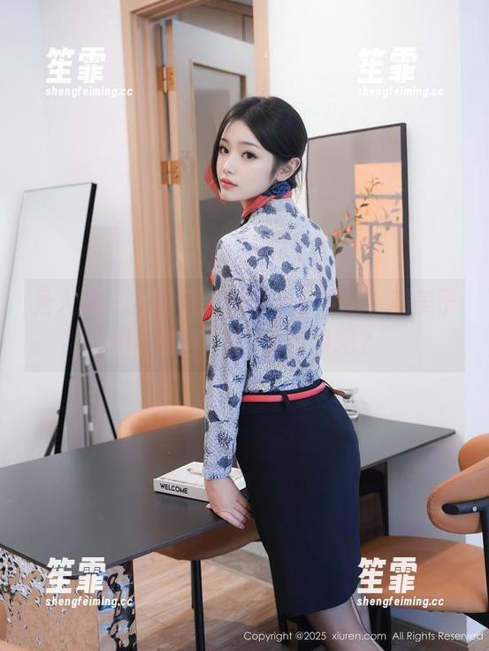 秀人网 - 全套自拍还留了小悬念，糯美子Mini的作品你能看懂吗？