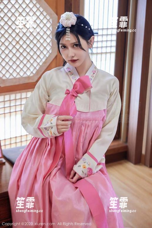 秀人网-金幼汐Vivian 秀人网 - 金幼汐Vivian的私房神作,原图像个冷酷御姐,难道我在看电视剧?