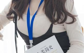 紧急企划 – 下载小恩的学姐图，瞧这姿态，诱不诱？