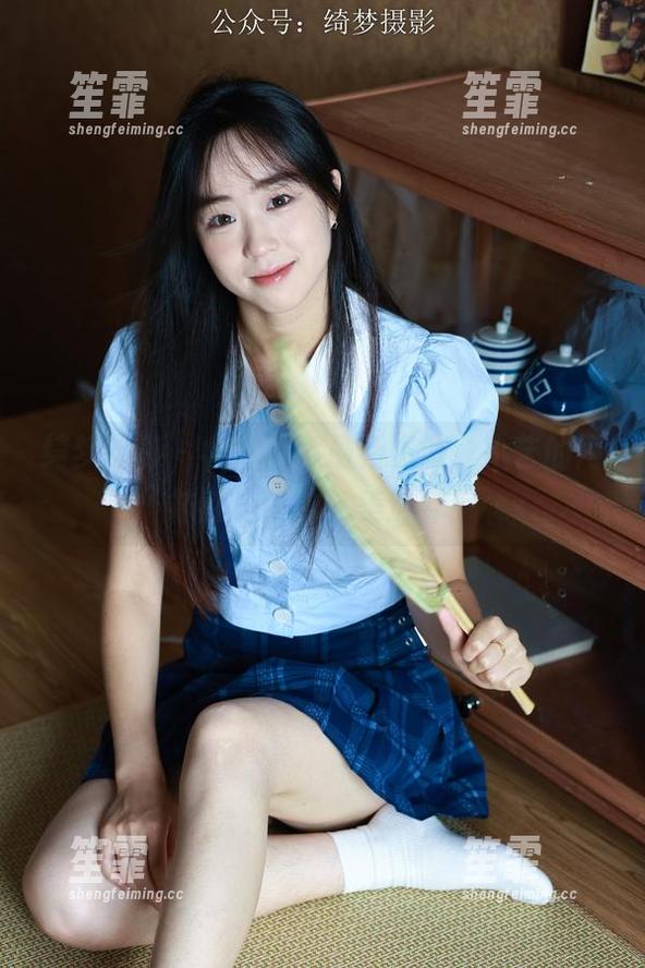 绮梦摄影-小艺 绮梦摄影 - 疯狂追逐最新资源,小艺的网袜就是你的完美选择!
