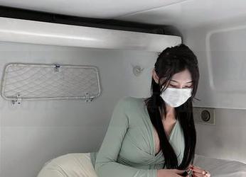 微密圈 – 圣诞？不，塑料迅速上脸的脸红Dearie福利才是真正的焦点。