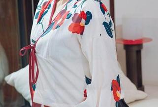 花漾show – 与其叨叨，不如下载朱可儿Flower的高清剧情，画面如同现场直播！