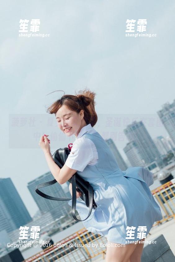 菠萝社 - 夏美酱又来了，圣诞快乐在套图中！偷偷下载，谁都别告诉！
