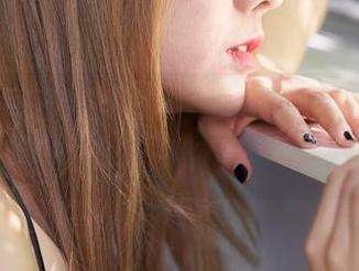蜜桃社 – 最新白色写真，结衣又来了，给我看看今天的美图能不能破圈！