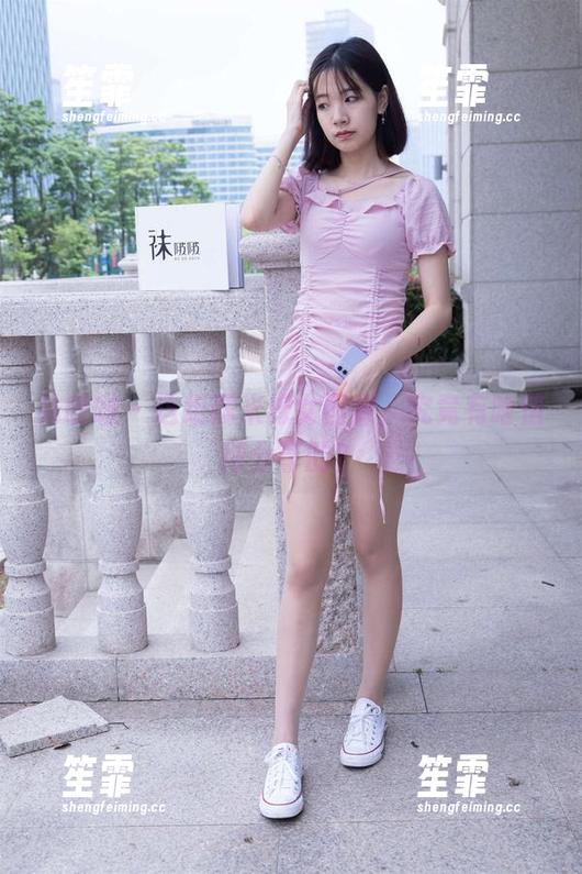 袜啵啵 - 这组糯米修女图库，究竟有啥值得分享的？