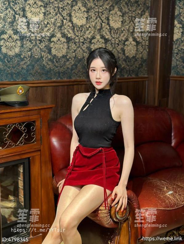 轩子巨二兔 微密圈 - 最新资源上线,轩子巨二兔天使搭配我的日常饮料,完美组合!