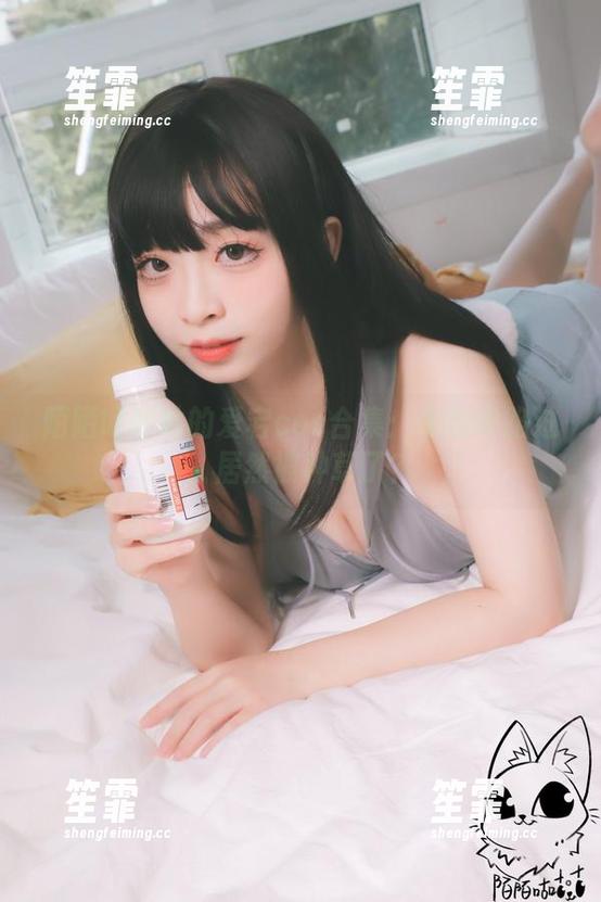 陌陌咕咕咕的爱宕cos合集：无意中路过，居然被种草了？