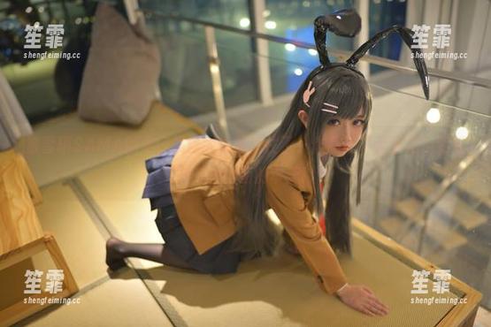 被雪琪SAMA的牛仔黑丝大姐姐迷住了，作品让“无圣光”变成了一种全新的审美！